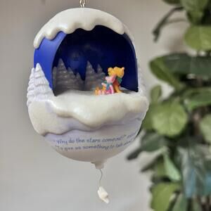 2004 “Sharing The Stars” Winnie the Pooh Hallmark Keepsake Club Exclusive IOB